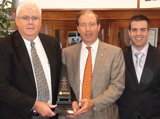 Rep. Reid Ribble (R-WI) receives the Freedom and Prosperity Award.