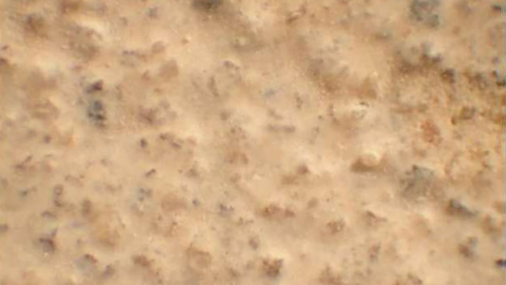 Figure 4 – Mortar joint with cementitious paste intact (left), and mortar joint chemically etched in washing process (right).<br />